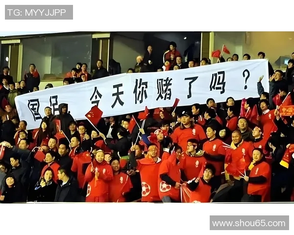 足球明星因赌博被警方抓获引发社会广泛关注与讨论