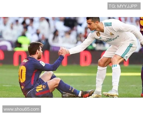 与足球明星的亲密瞬间我与偶像的合照故事