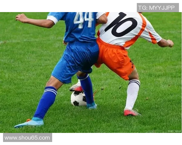 每位足球明星背后的旋律与故事专属歌曲揭示他们的激情与梦想