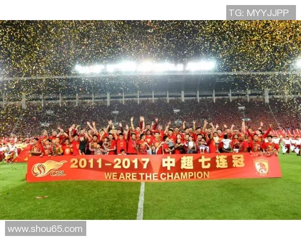 罗字开头的足球明星们的辉煌成就与传奇故事探秘