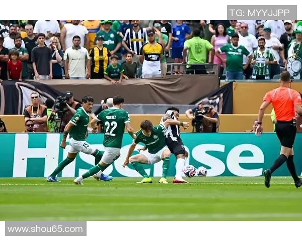 塞阿拉与帕尔梅激战正酣谁能在这场较量中笑到最后